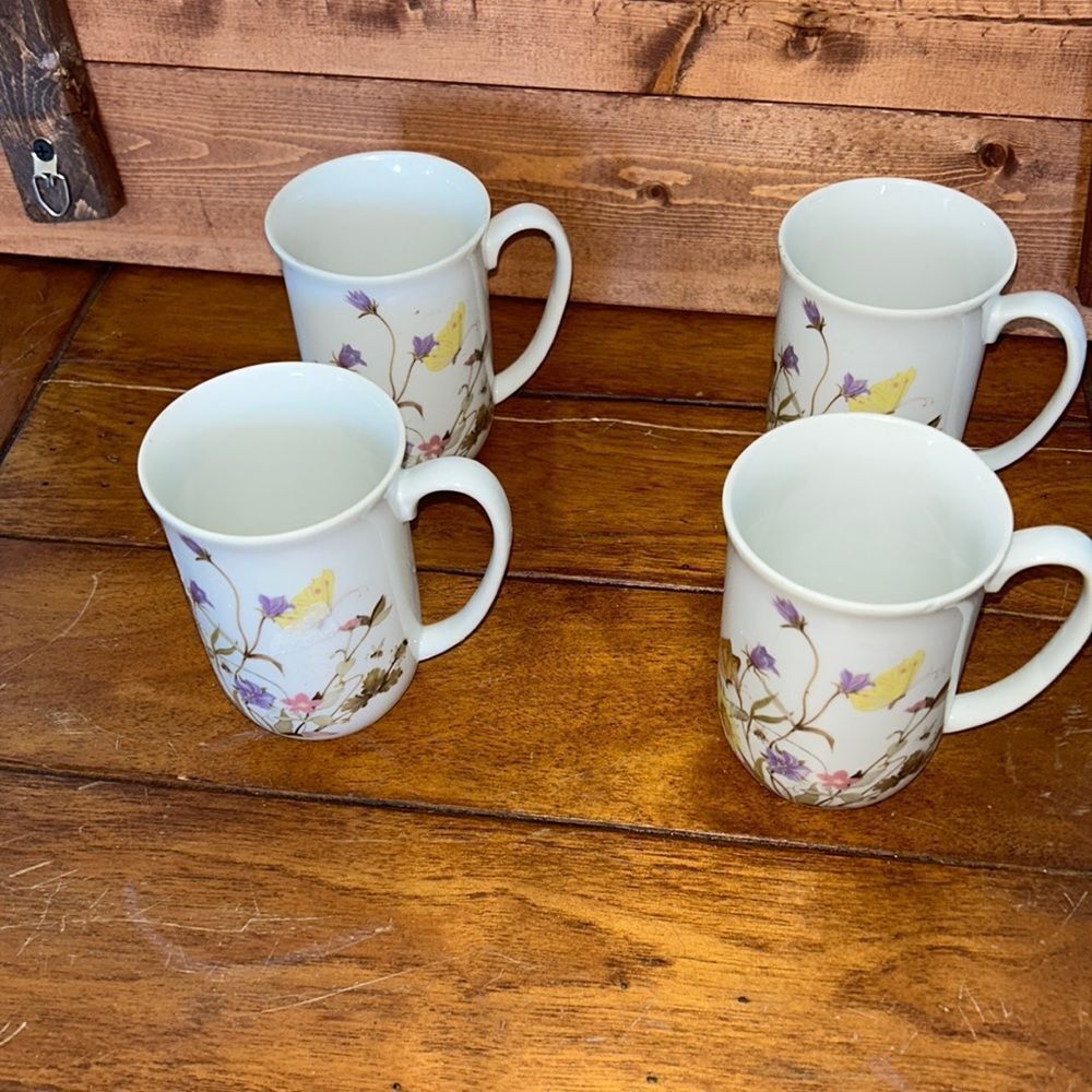 Set of 4  vtge mug Nature Garden Society